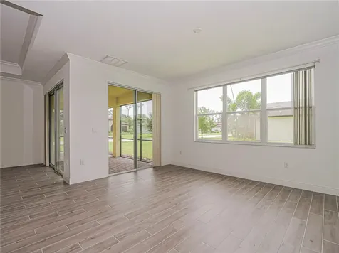 6220 Arcadia Square Vero Beach FL 32966