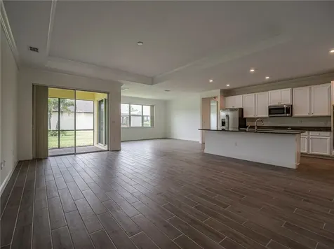 6220 Arcadia Square Vero Beach FL 32966