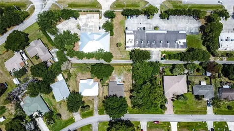1010 Clearmont Street Sebastian FL 32958