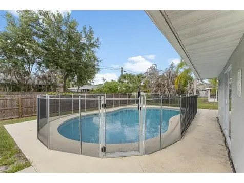 758 Beard Avenue Sebastian FL 32958