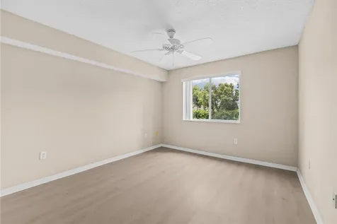 1590 S 42nd Circle Vero Beach FL 32967