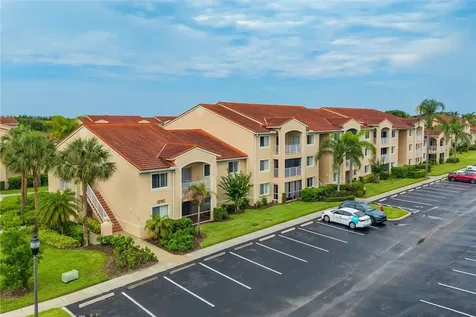 1590 S 42nd Circle Vero Beach FL 32967