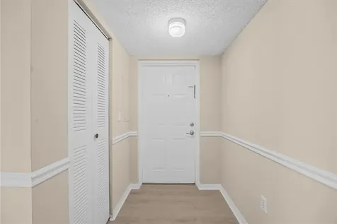 1590 S 42nd Circle Vero Beach FL 32967