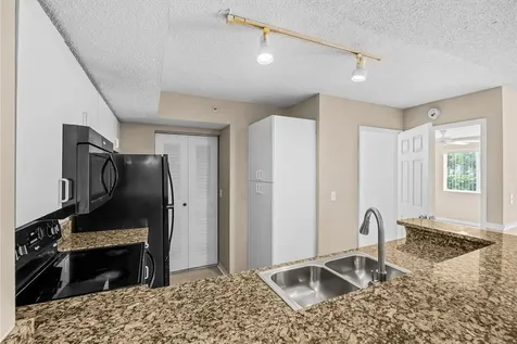 1590 S 42nd Circle Vero Beach FL 32967