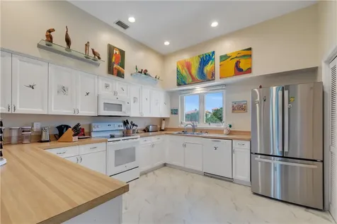 5045 Harmony Circle Vero Beach FL 32967