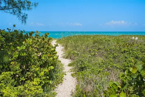 2225 Genesea Lane Vero Beach FL 32963