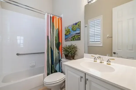 1357 W Island Club Square Vero Beach FL 32963