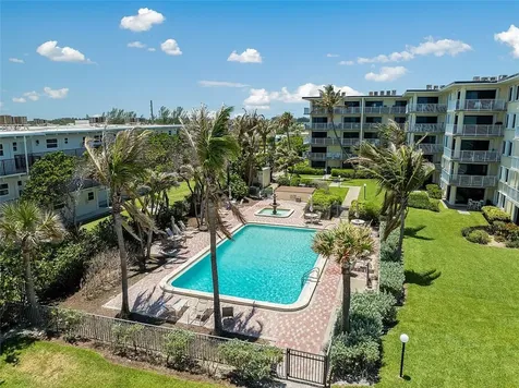 4450 Highway A1a Vero Beach FL 32963