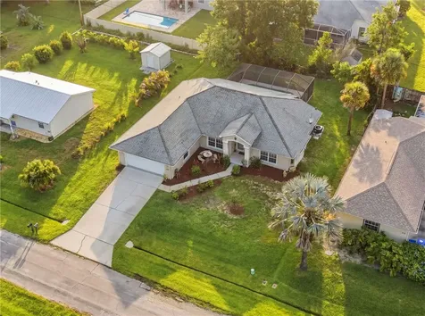 525 Belfast Terrace Sebastian FL 32958