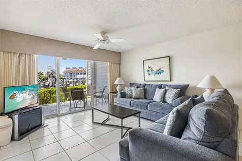 2140 Spyglass Lane Vero Beach FL 32963