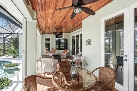 928 Carolina Circle SW Vero Beach FL 32962