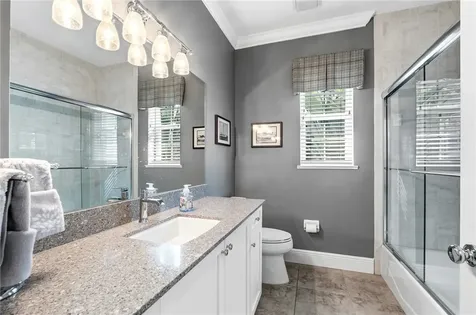 928 Carolina Circle SW Vero Beach FL 32962