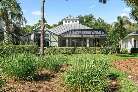 928 Carolina Circle SW Vero Beach FL 32962