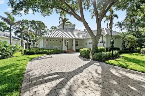 928 Carolina Circle SW Vero Beach FL 32962