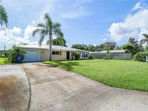 1826 38th Avenue Vero Beach FL 32960