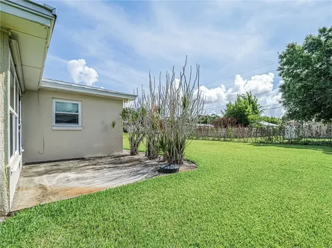 1826 38th Avenue Vero Beach FL 32960