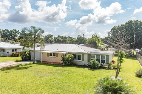 1826 38th Avenue Vero Beach FL 32960