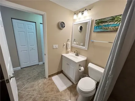 1646 71st Court Vero Beach FL 32966