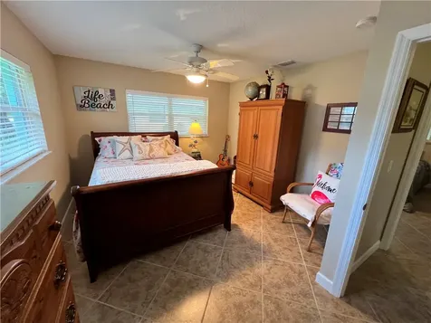 1646 71st Court Vero Beach FL 32966