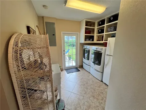 1646 71st Court Vero Beach FL 32966