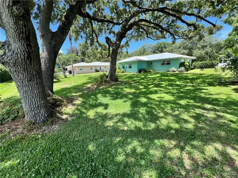 1646 71st Court Vero Beach FL 32966