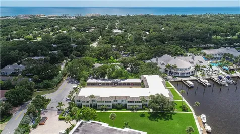 600 Riomar Drive Vero Beach FL 32963