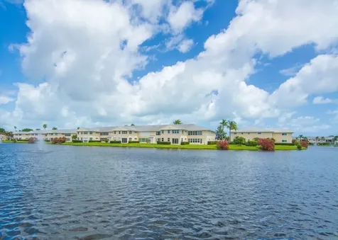 500 Grove Isle Circle Vero Beach FL 32962