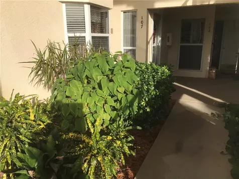 500 Grove Isle Circle Vero Beach FL 32962