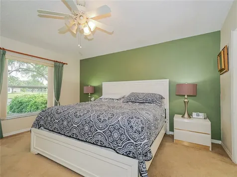 1360 10th Manor Vero Beach FL 32960