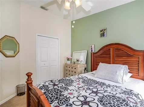 1360 10th Manor Vero Beach FL 32960