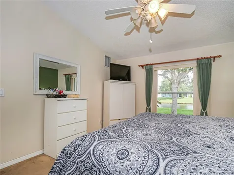 1360 10th Manor Vero Beach FL 32960