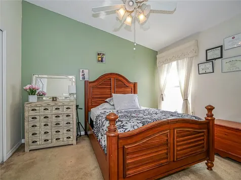 1360 10th Manor Vero Beach FL 32960