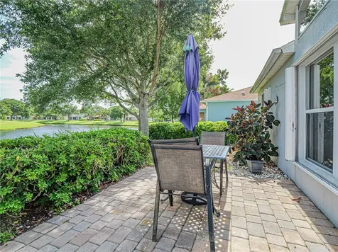 1360 10th Manor Vero Beach FL 32960