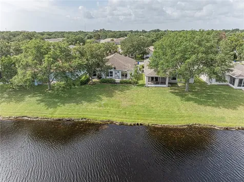1360 10th Manor Vero Beach FL 32960