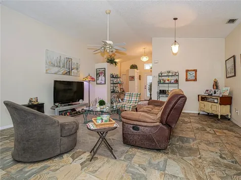 1360 10th Manor Vero Beach FL 32960