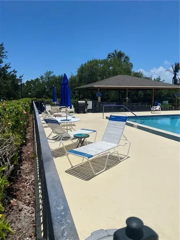 3206 S Lakeview Circle Hutchinson Island FL 34949