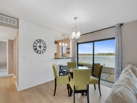 3206 S Lakeview Circle Hutchinson Island FL 34949