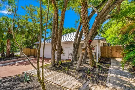 670 Cypress Road Vero Beach FL 32963