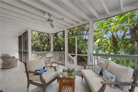 1175 Winding Oaks Circle E Vero Beach FL 32963