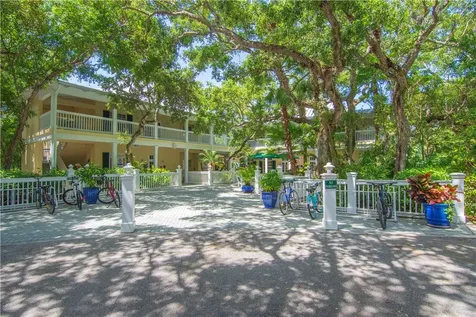 1175 Winding Oaks Circle E Vero Beach FL 32963