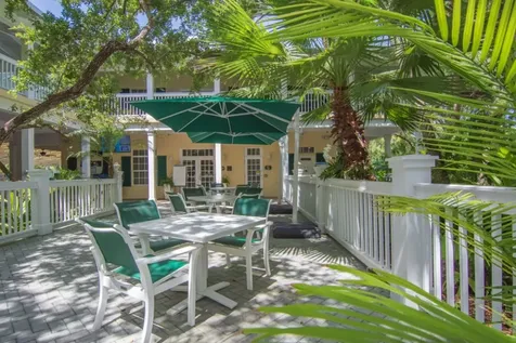 1175 Winding Oaks Circle E Vero Beach FL 32963