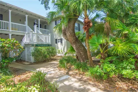 1175 Winding Oaks Circle E Vero Beach FL 32963