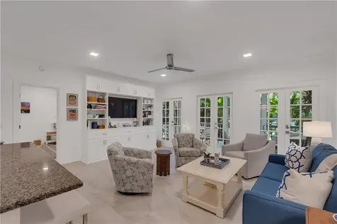 1175 Winding Oaks Circle E Vero Beach FL 32963
