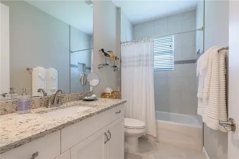 8245 Halbert Lane Vero Beach FL 32968