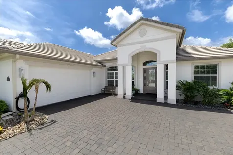 8245 Halbert Lane Vero Beach FL 32968