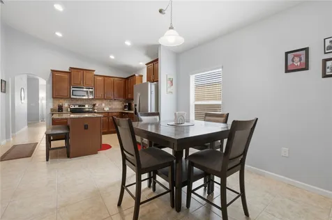 1277 Lexington Manor SW Vero Beach FL 32962