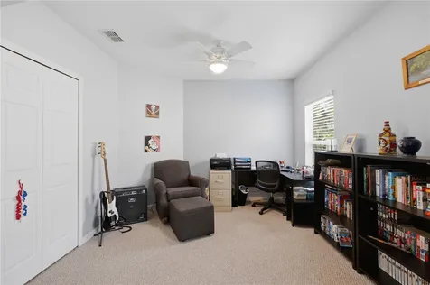 1277 Lexington Manor SW Vero Beach FL 32962