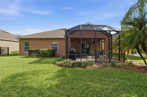 1277 Lexington Manor SW Vero Beach FL 32962
