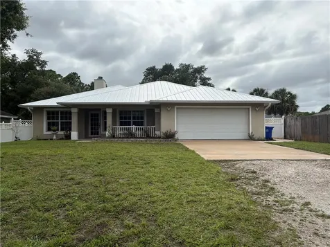 8075 104th Avenue Vero Beach FL 32967