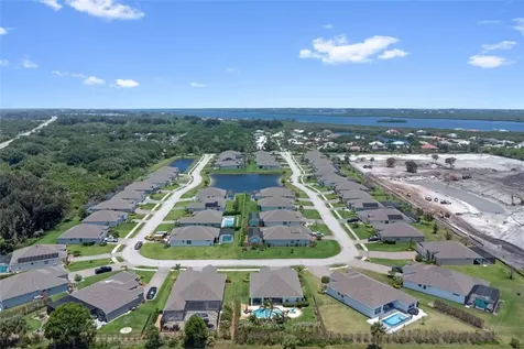7203 33rd Square Vero Beach FL 32967